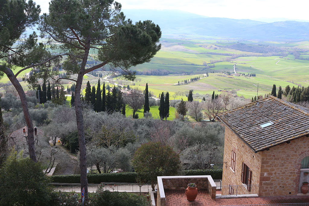 https://www.welcometoscana.eu/wp-content/uploads/2016/08/Montepulciano-small.jpg